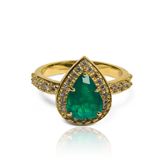 Anillo emerald drop moissanite (Pieza Única)