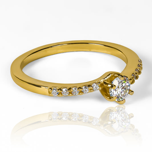 Anillo Deep Navy Moissanite 4.0mm. Fabricado en oro 18k por Joyería Caracas, cuenta con certificado con el más alto estándar de calidad y garantía de por vida.
