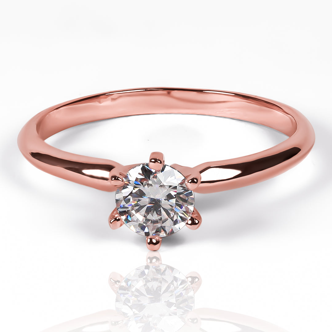 Anillo skinny Moissanite fabricado en oro 18k por Joyería Caracas, cuenta con un certificado de calidad y garantía para toda la vida.
