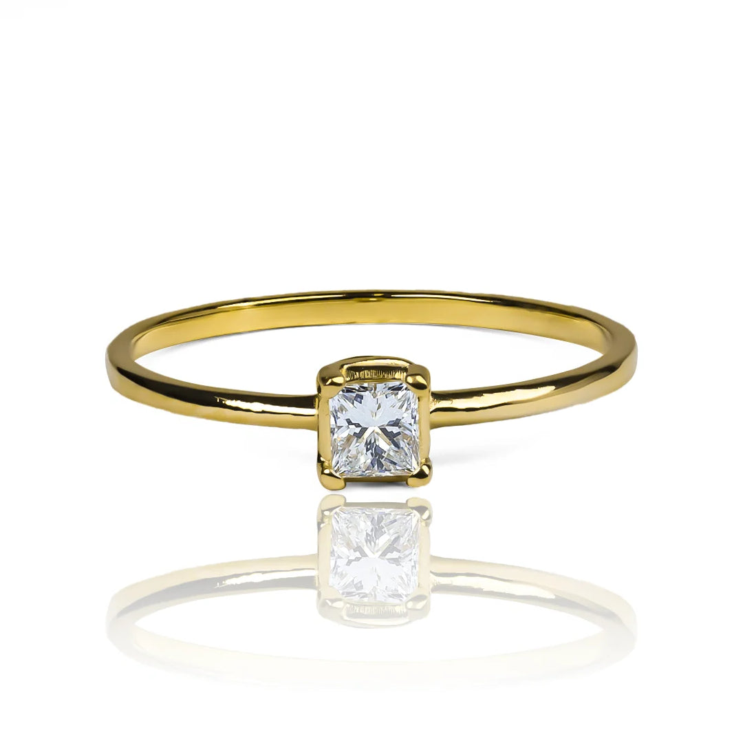 Anillo Silent Spin Cuadrado II Moissanita