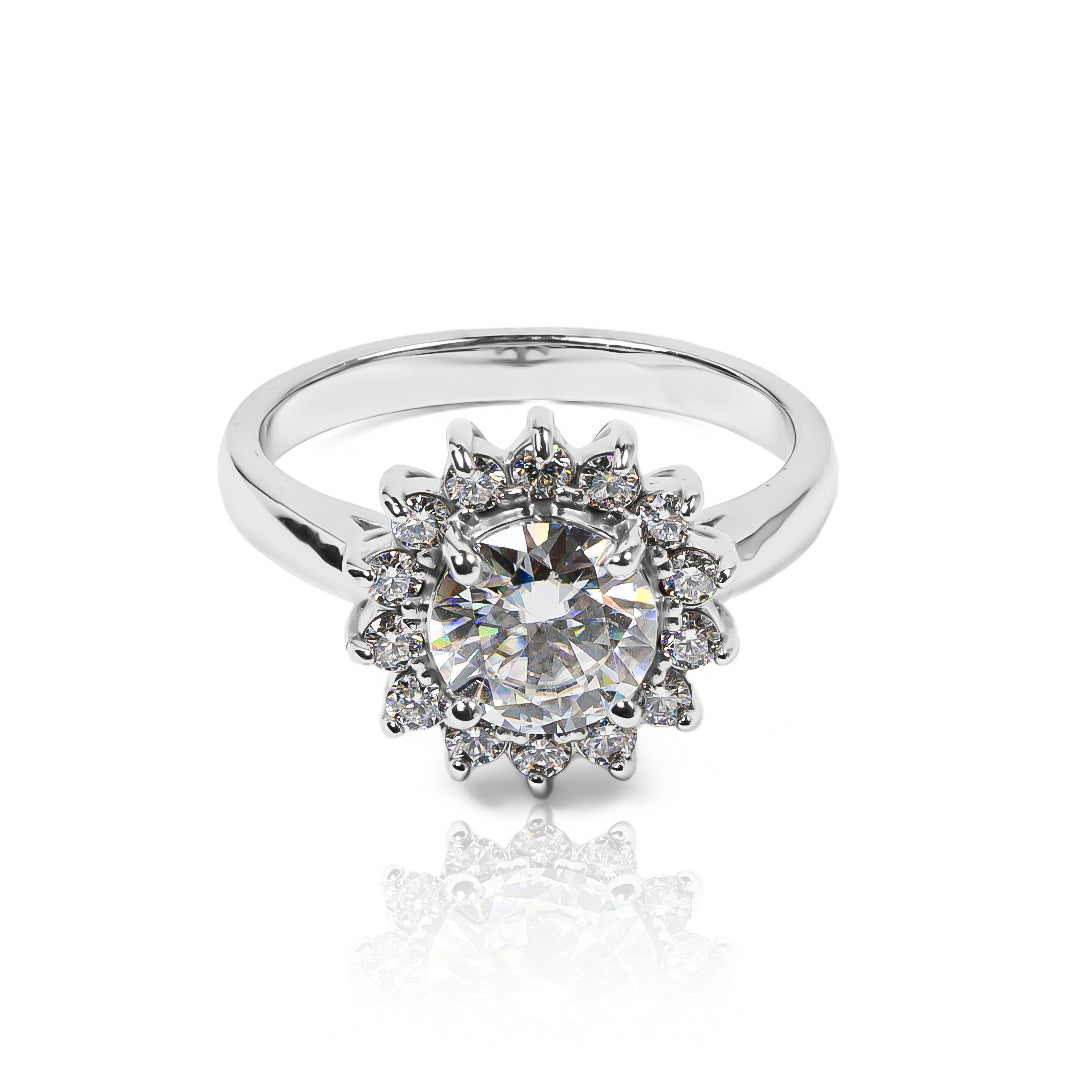 Anillo versalles Queen Moissanita 6.5mm