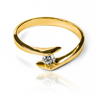 Anillo Brenda Diamond, fabricada por Joyería Caracas en oro 18k de la más alta calidad, cuenta con un certificado de garantía que asegura su valor y durabilidad.