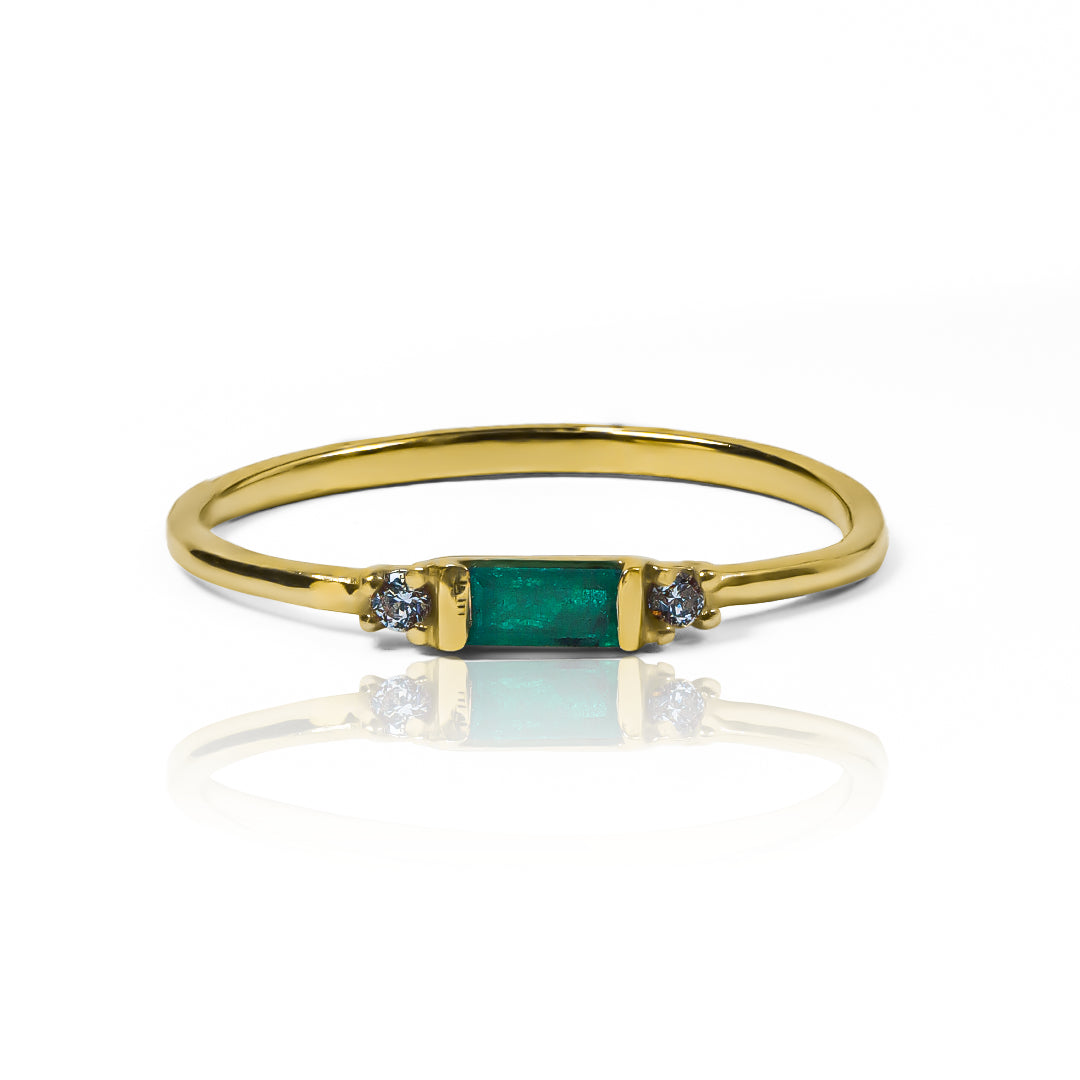 Anillo emerald channel