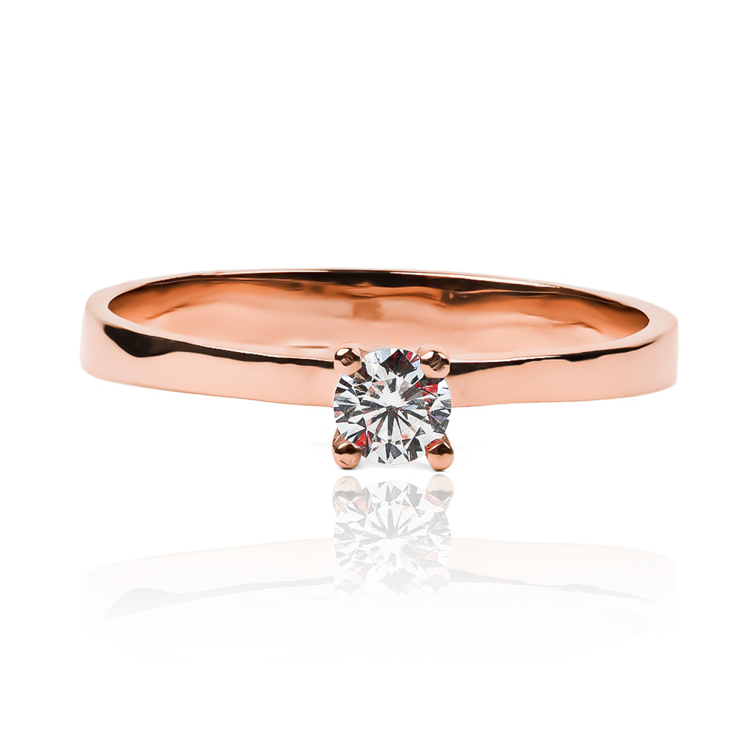 Mini pyramid engagement ring