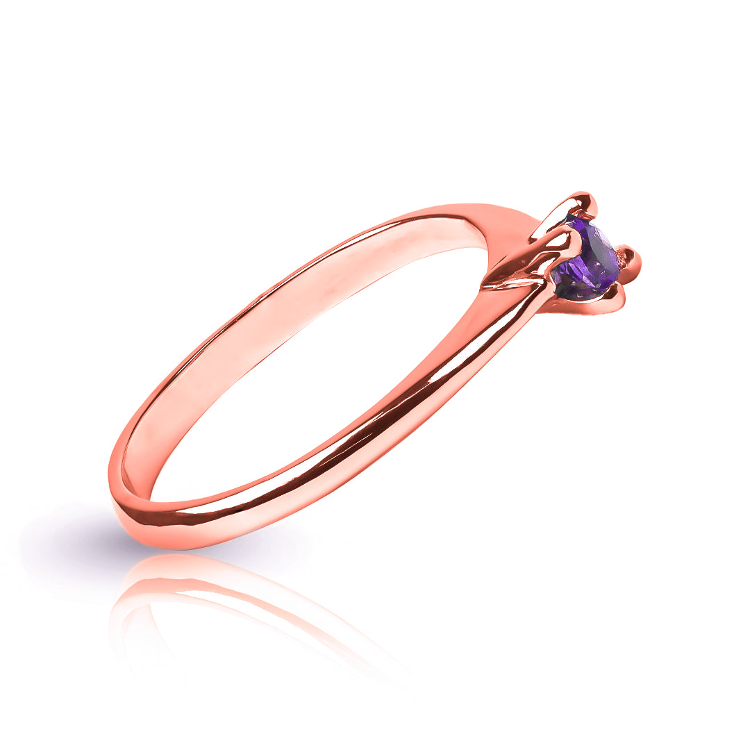 Anillo de compromiso Vii lo Amatista, hecho en Joyería Caracas en oro de 18k, cuenta con certificado de garantía para toda la vida.