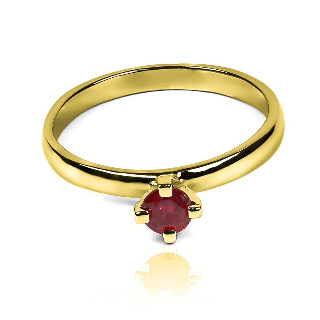 Anillo Flame Rubí fabricado por Joyería Caracas en oro 18k, cuenta con un certificado de calidad y garantía de por vida.