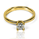 Anillo pirámide Moissanite 4.5mm