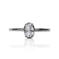 Anillo Silent Spin Ovalado II de oro de 18k, fabricado por Joyería Caracas, respaldado por un certificado de calidad y garantía de por vida.