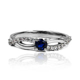 Anillo de compromiso torção II. Fabricado con oro 18k de alta calidad, este anillo de Joyería Caracas es la elección perfecta. Incluye un certificado de calidad y garantía para toda la vida.