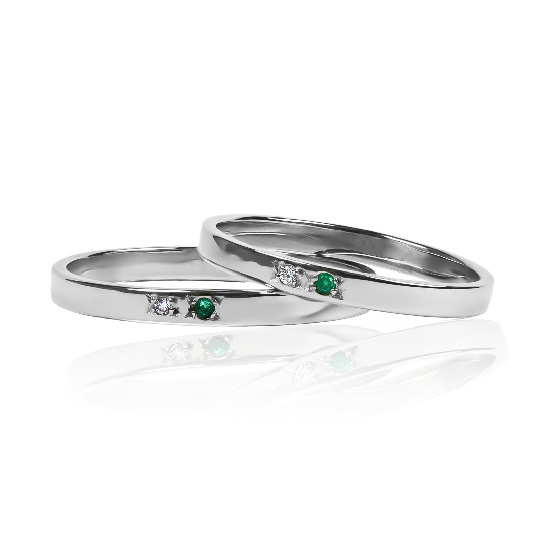 Argollas de matrimonio reflejos nobles, elaboradas en oro 18k por Joyería Caracas, cuentan con un certificado de calidad y garantía para toda la vida.