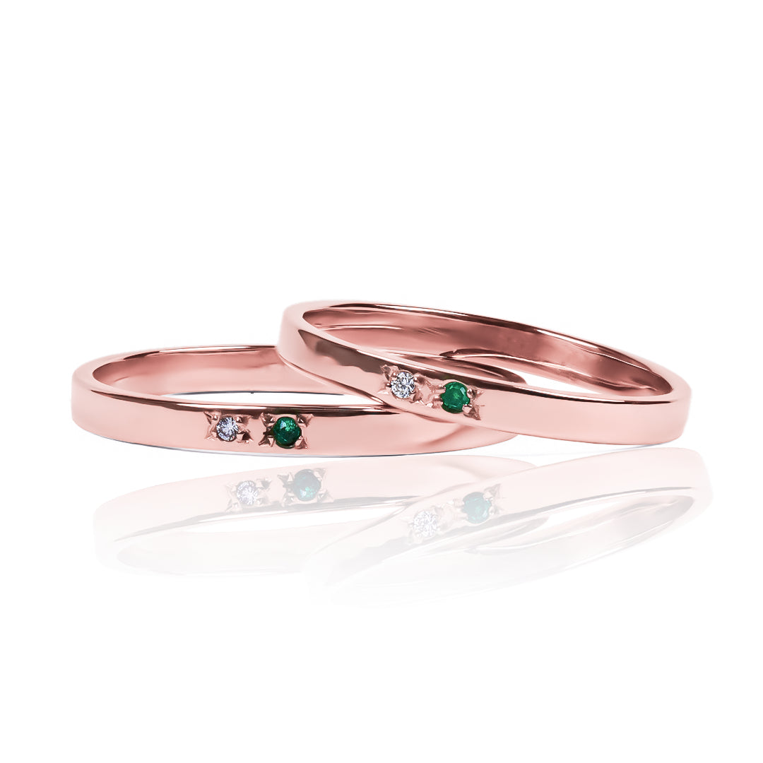 Argollas de matrimonio reflejos nobles, elaboradas en oro 18k por Joyería Caracas, cuentan con un certificado de calidad y garantía para toda la vida.