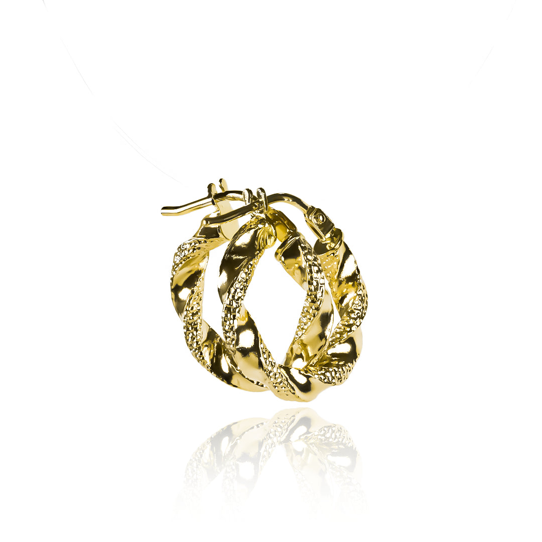 Candongas melcocha Rivel S de Joyería Caracas, elaboradas en Oro 18K, su garantía de por vida asegura una joya duradera y de alta calidad.
