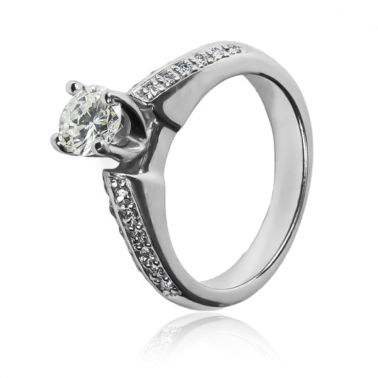 Anillo de compromiso Diamonds Splendor de Joyería Caracas, este impresionante anillo está fabricado con oro de 18 quilates, cuenta con garantía de por vida. 