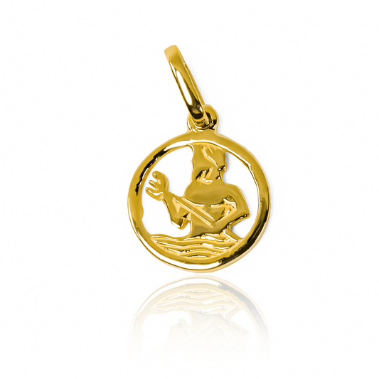 Dije Acuario en oro 18K, elaborado por la prestigiosa marca Joyería Caracas. Con su garantía de por vida.