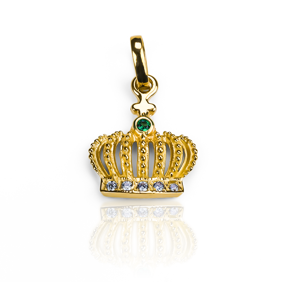 Dije Corona XXL JT. Hecho con Oro 18K y cuidadosamente diseñado por Joyería Caracas, cuenta con garantía de por vida. 