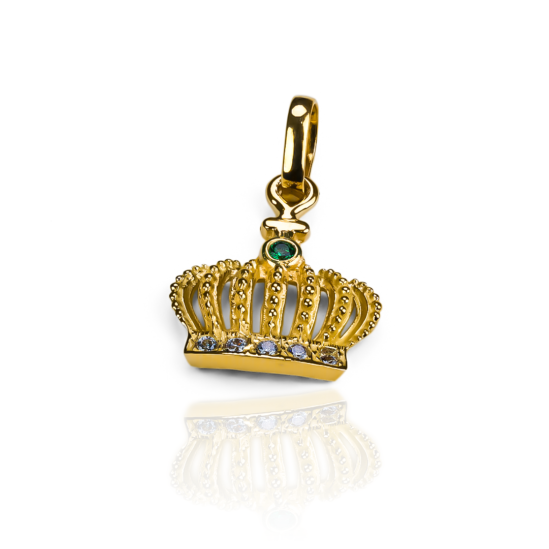 Dije Corona XXL JT. Hecho con Oro 18K y cuidadosamente diseñado por Joyería Caracas, cuenta con garantía de por vida. 