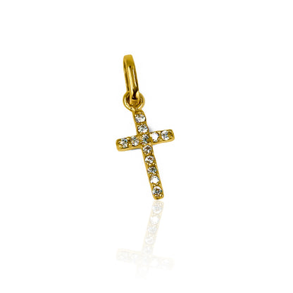 Dije Cruz cristal S JC es una obra maestra de Joyería Caracas. Confeccionado en Oro 18K, cuenta con garantía de por vida. 