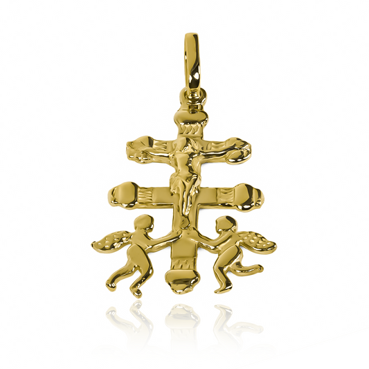 Dije Cruz de Caravaca. Hecho de Oro 18K por los joyeros expertos de Joyería Caracas, cuenta con garantía de por vida. 