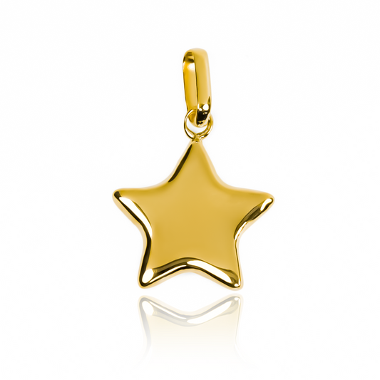 Dije Estrella L JT de Joyería Caracas, hecho de oro de 18K, estos dijes son verdaderas obras de arte con una garantía de por vida.
