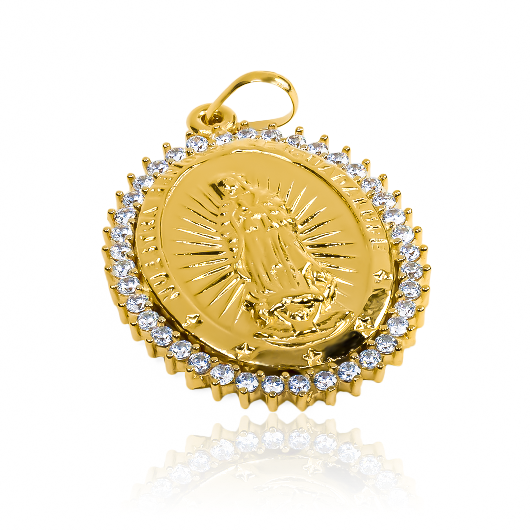 Dije Guadalupe xxl cristales JT, con detalles en oro 18K y la calidad de Joyería Caracas. Con garantía de por vida.