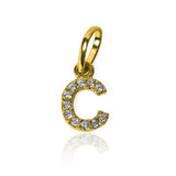 Dije Letra C crystals JT. Hecho con Oro 18K por Joyería Caracas, cuenta con garantía de por vida. 