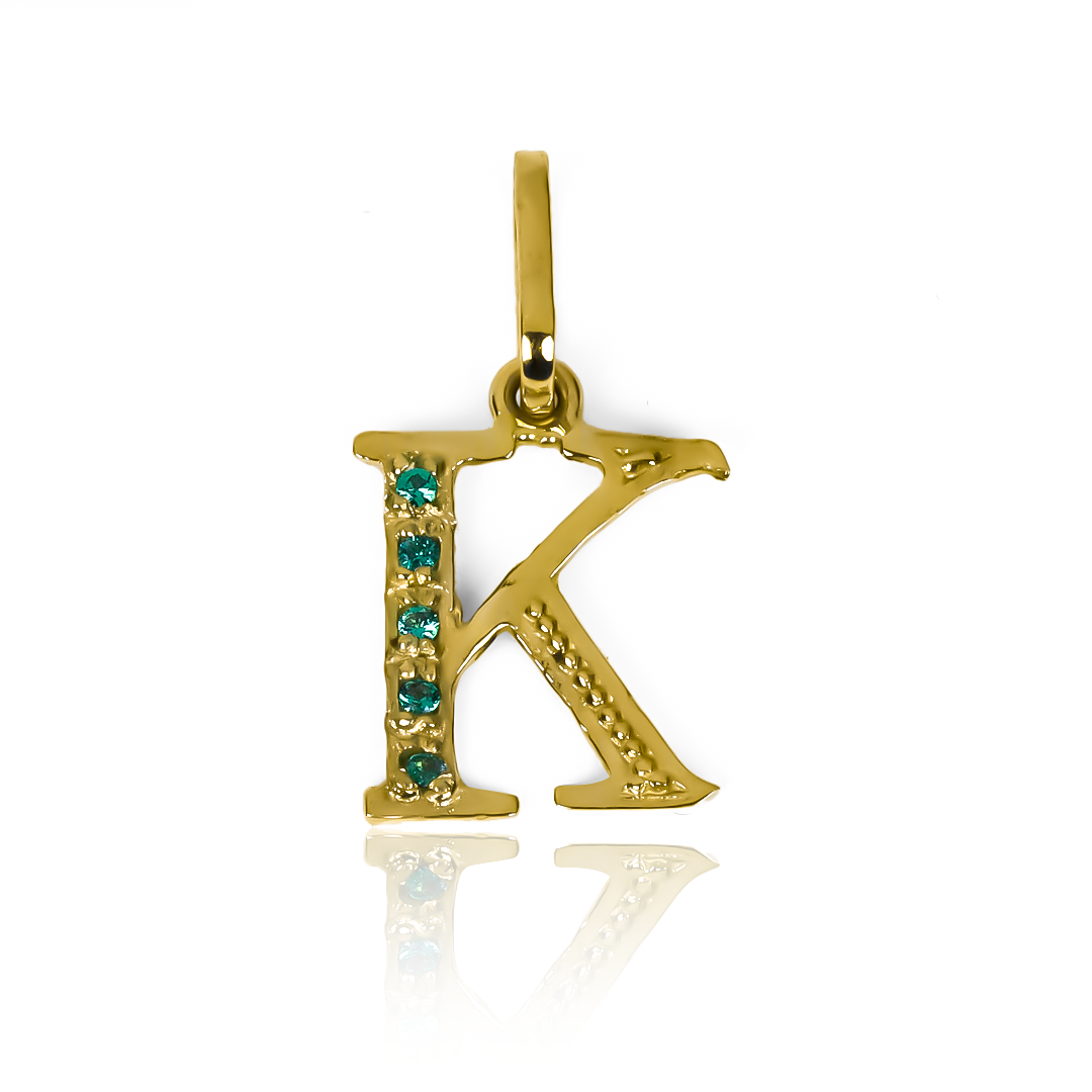 Dije Letra K cristales JC en oro 18K. Nuestra Joyería Caracas te ofrece una garantía para toda la vida.