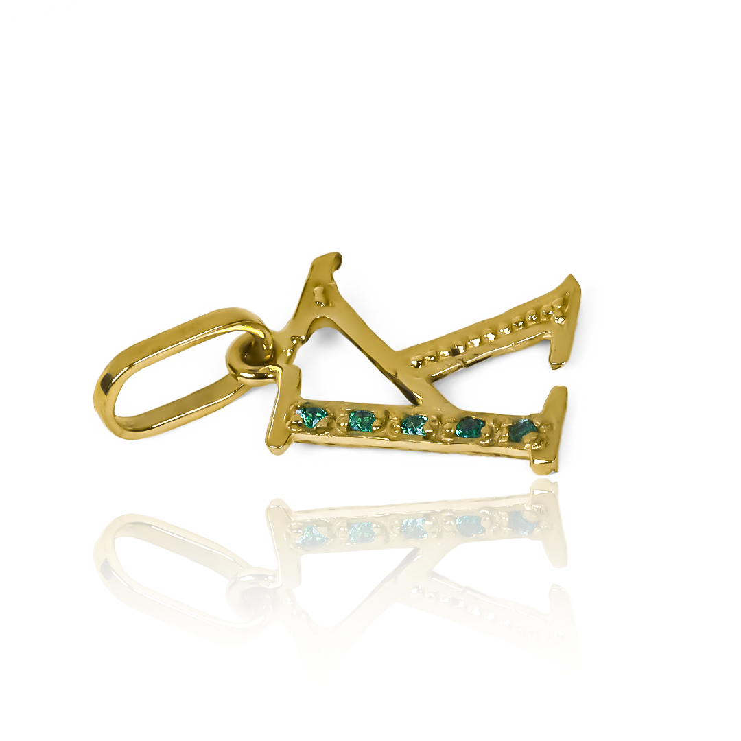 Dije Letra K cristales JC en oro 18K. Nuestra Joyería Caracas te ofrece una garantía para toda la vida.