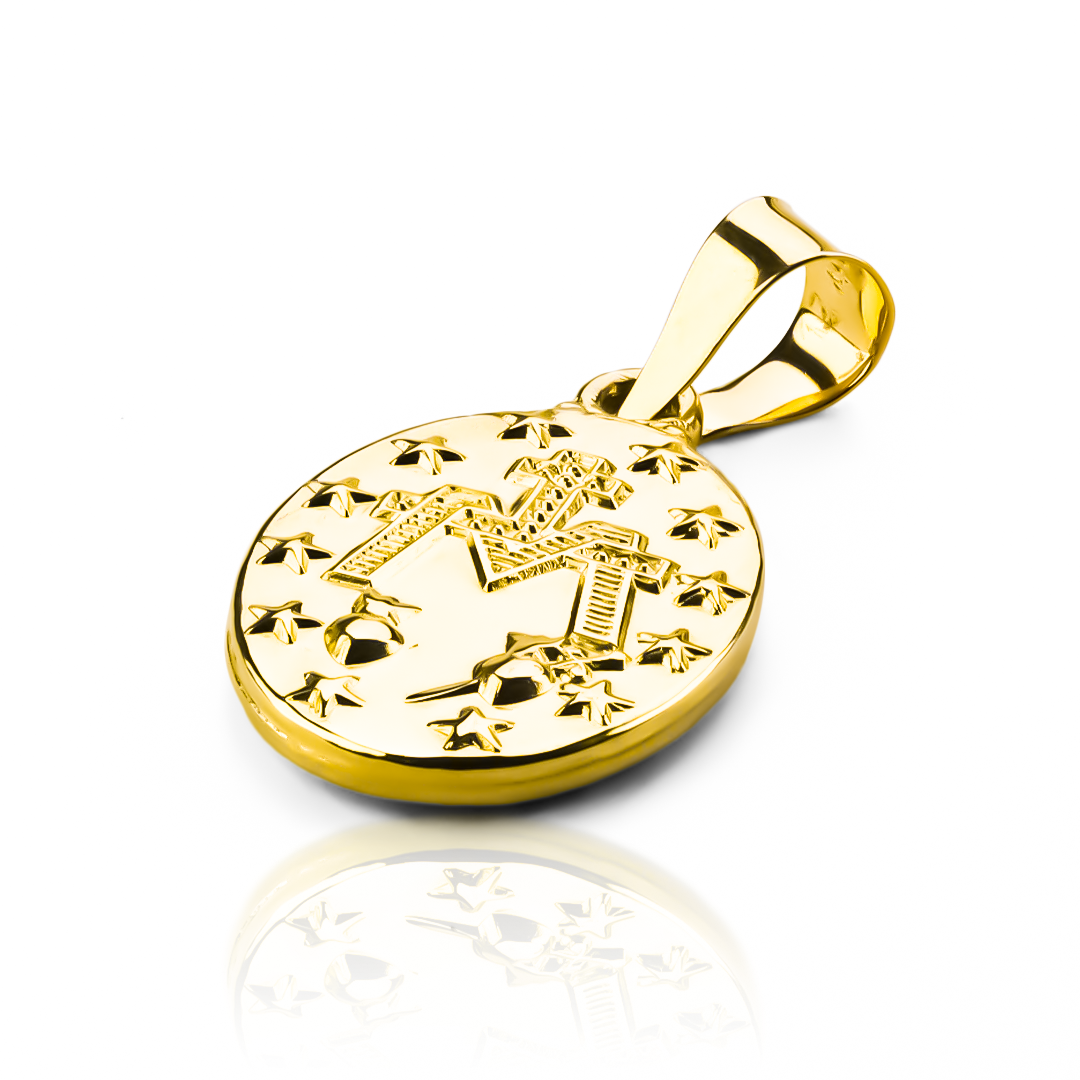 Dije Milagrosa facetada XL I en Oro 18K de la prestigiosa marca Joyería Caracas, cuenta con garantía de por vida. 