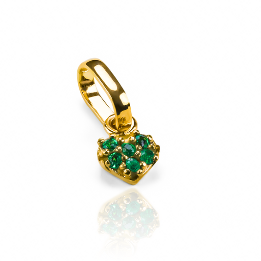 Dije Mini Cristal Heart es una joya exquisita de oro 18K de Joyería Caracas que ofrece una garantía para toda la vida.