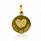 Dije placa personalizada Huellas de amor, hecho con oro de 18k de Joyería Caracas, cuenta con garantía de por vida. 