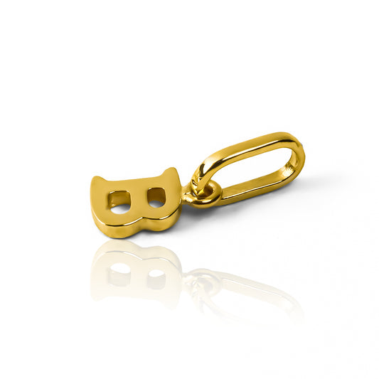Dije Letra B mini JC está hecho de oro 18K y es una joya exclusiva de Joyería Caracas. Con su garantía de por vida.