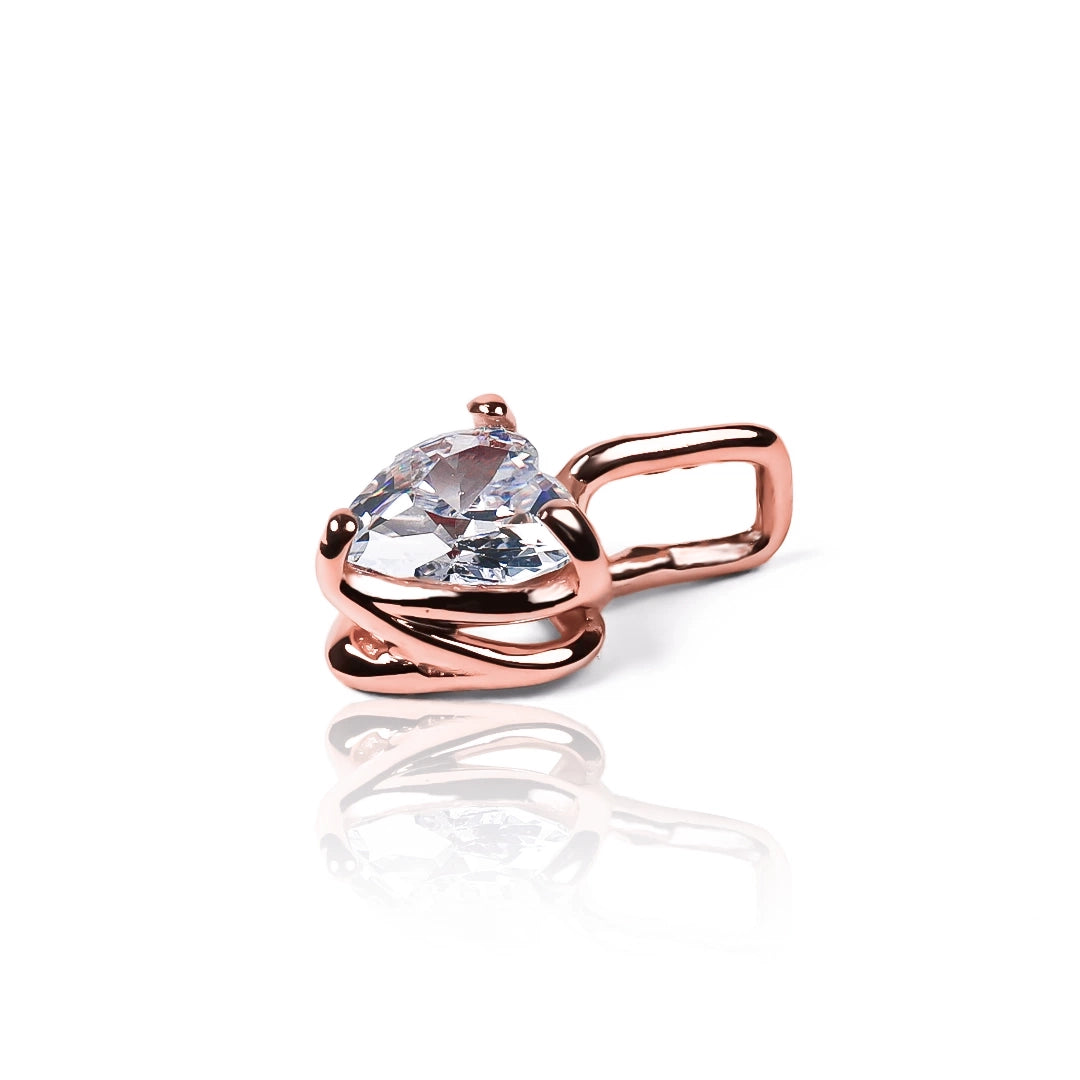 Dije Silent Spin Heart II, fabricado en oro 18K por Joyería Caracas, su diseño exclusivo cuenta con su certificado de calidad y garantía para toda la vida.