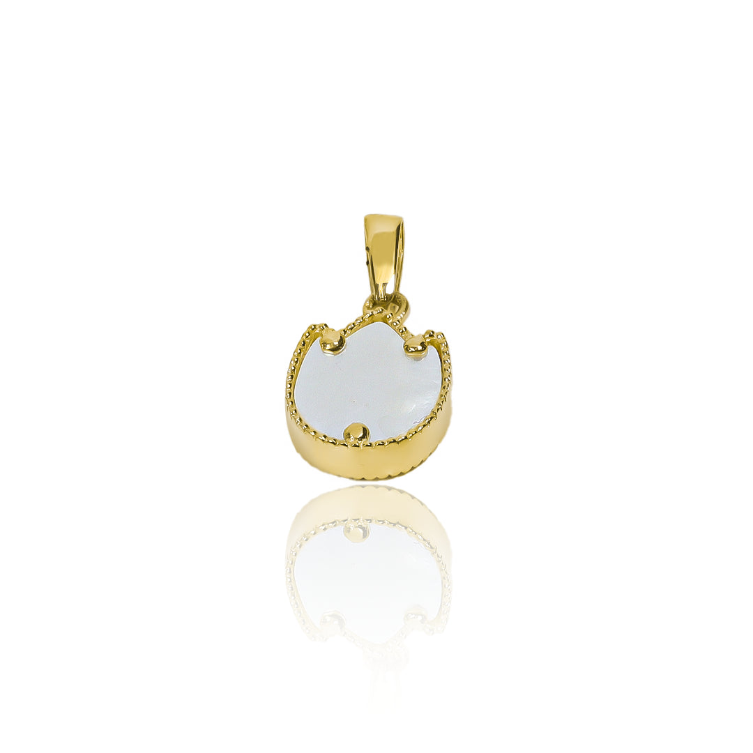 Dije Tulip Nacar M en oro de 18k de la Joyería Caracas. Con su diseño en forma de tulipán, este accesorio cuenta con certificado de calidad y garantía de por vida.