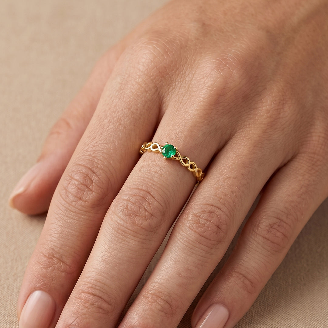 Anillo lazos Infinitos - Esmeralda