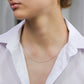 Cuello de hombre con cadena mini eslabón de 50 cm en oro blanco de 18 quilates, hecho en Joyería Caracas. 