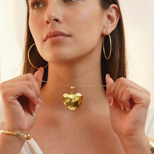 Dije super corazón electro formado tridente