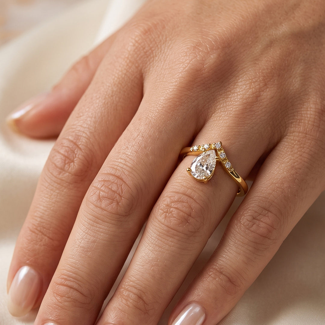 Anillo Lágrima de cristal