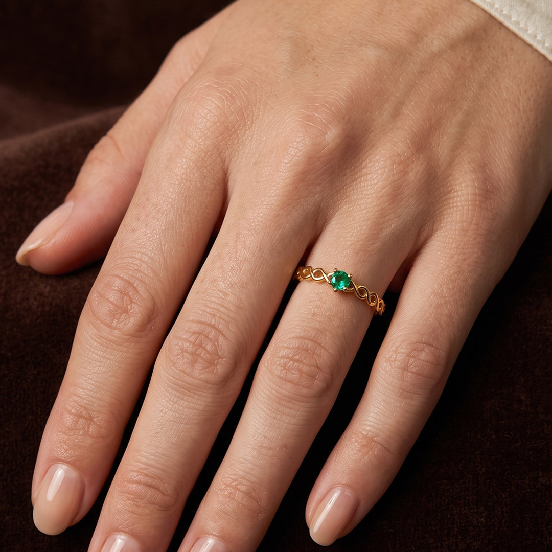 Anillo lazos Infinitos - Esmeralda