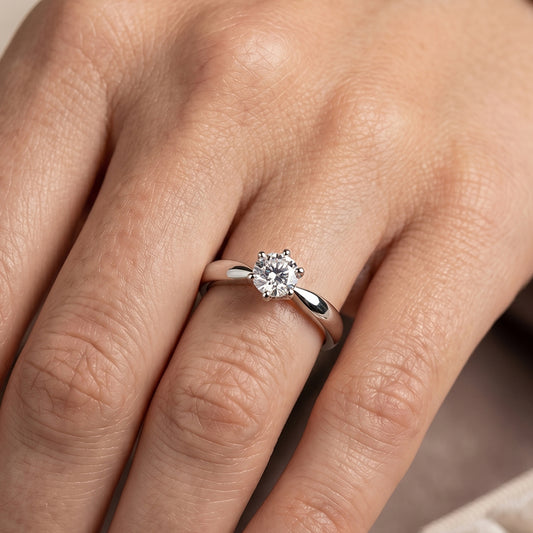 Anillo tulip inspired II Lab Diamond