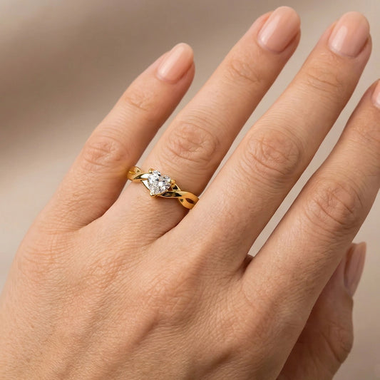 Anillo Moissanite heart