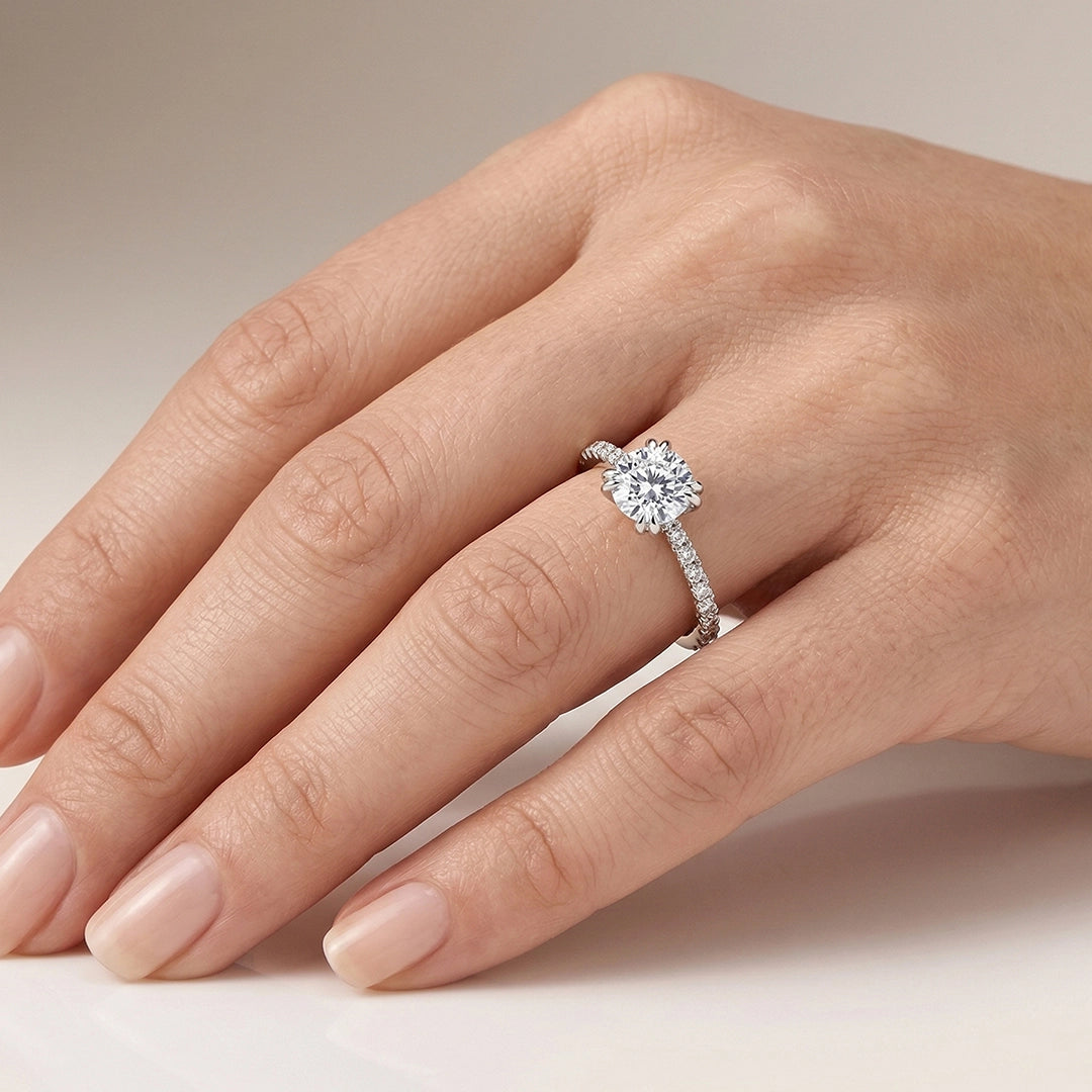 Anillo Claw Moissanita 6.0mm