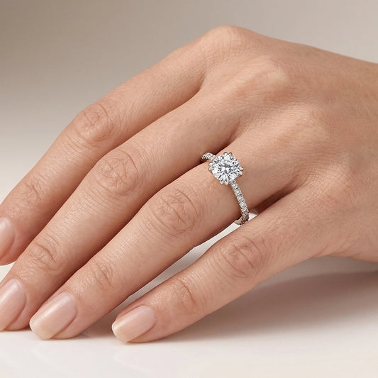 Anillo Claw Moissanita 6.0mm