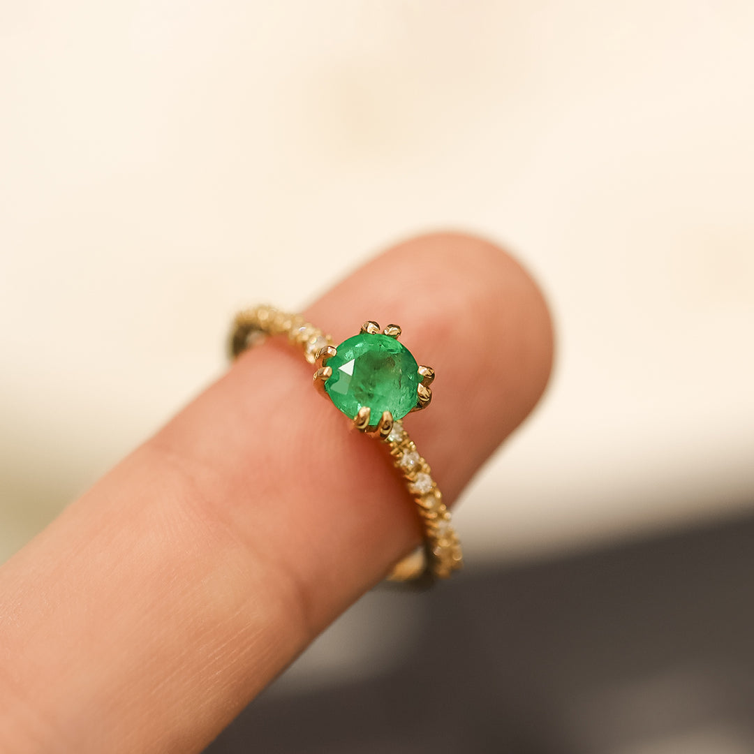 Claw Engagement Ring - Emerald