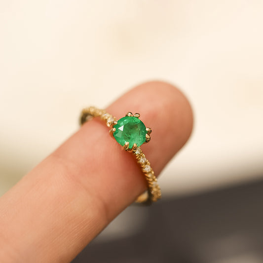 Claw Engagement Ring - Emerald