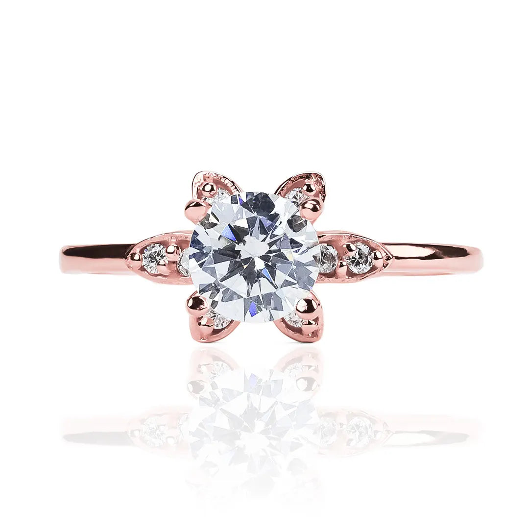 Anillo de compromiso Special Flower de Joyería Caracas en oro 18k cuenta con un certificado de calidad y garantía de por vida.