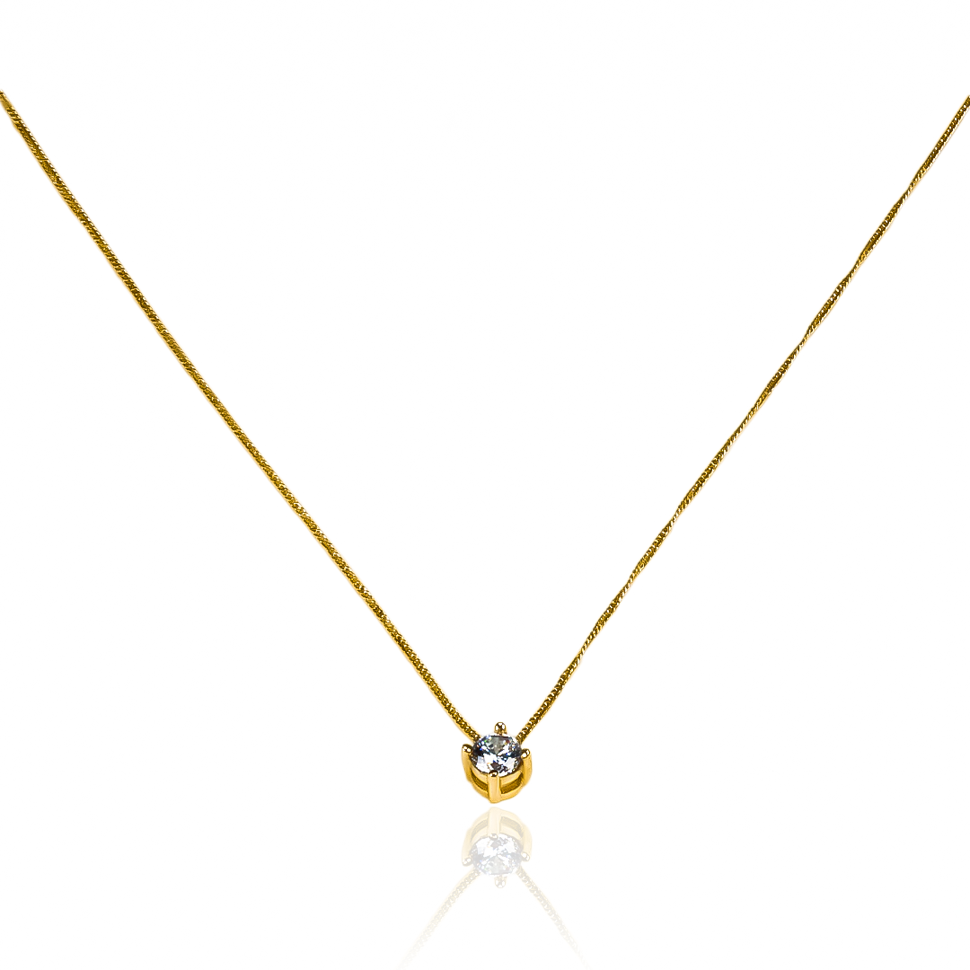 Gargantilla Mini Cubana ss 50 Pasante #3, fabricada en oro 18K por Joyería Caracas, cuenta con un certificado de calidad y garantía de por vida.