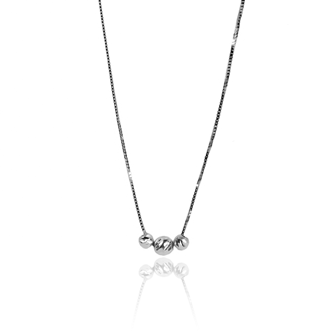 Gargantilla Venecian White 45 Facetada, fabricado en oro 18K por Joyería Caracas, cuenta con un certificado de calidad y garantía de por vida.