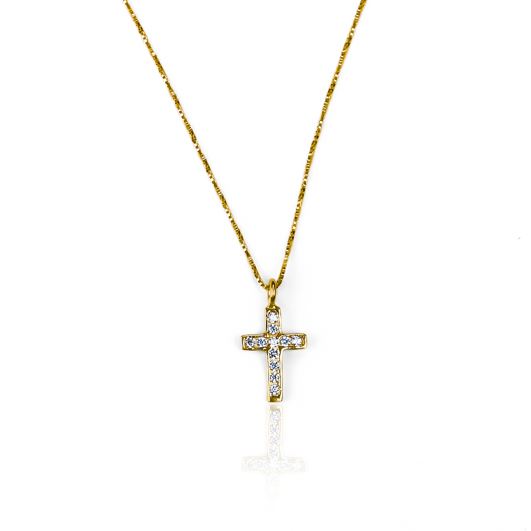 Gargantilla Cruz Veneciana I, fabricada en oro 18k por Joyería Caracas, cuenta con un certificado de calidad y garantía de por vida.