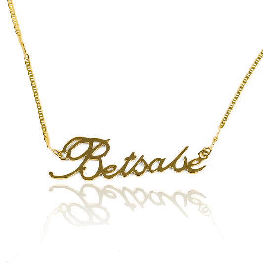 Gargantilla y Nombre Personalizado, fabricado en oro 18K por Joyería Caracas, cuenta con un certificado de calidad y garantía de por vida.
