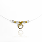 Descubre la elegancia y durabilidad de nuestro collar Guaya Nylon - Dije. Con su exquisito detalle en Oro 18K y su garantía de por vida, es una joya digna de la exclusiva Joyería Caracas. Haz una inversión en estilo con este accesorio sofisticado.